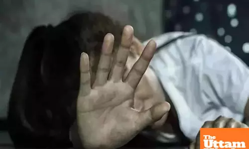 London: 14-year-old Sikh girl gang-raped; Sikh community protests outside accuseds house to save the victim