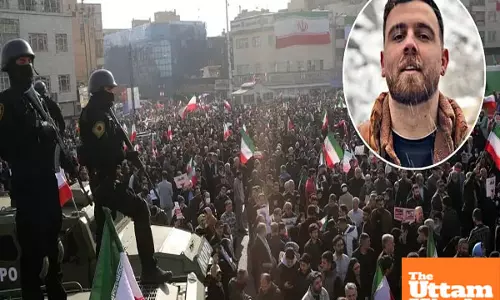 26-Year-old Iranian protester faces execution for waging war against God