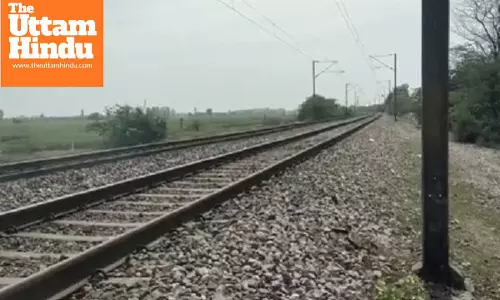 Mutilated bodies of young man and woman found on railway track in Hardoi, police begin investigation
