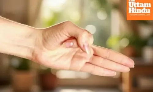 Daily yoga routine of 15–20 poses can relieve gas and joint discomfort