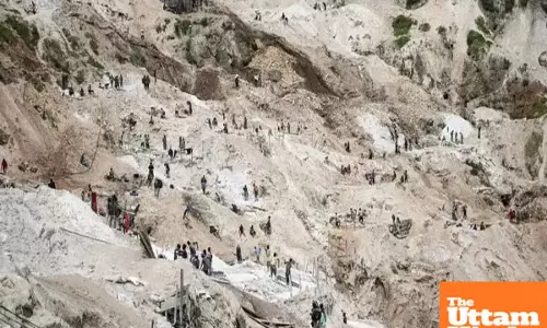 Eastern Congo mine disaster: At least 200 killed in Coltan mine collapse