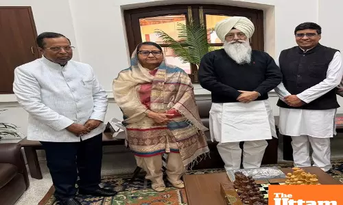Dr. Subhash Sharma meets Dera Beas chief Baba Gurinder Singh Dhillon, seeks blessings