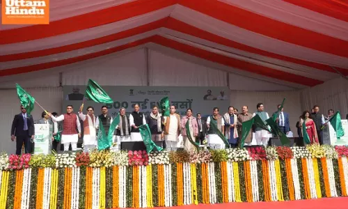 BJP National President Shri Nitin Nabin and CM Rekha Gupta flag off 500 new EV buses from Ramlila Maidan