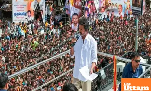 Tragedy strikes Vijays rally: Man dies of heart attack during actors speech Tragedy strikes Vijays rally: Man dies of heart attack during actors speech