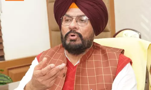 Congress Leader Caught Consuming Heroin in Batala Exposes Party’s Real Face: Kuldeep Singh Dhaliwal Congress Leader Caught Consuming Heroin in Batala Exposes Party’s Real Face: Kuldeep Singh Dhaliwal