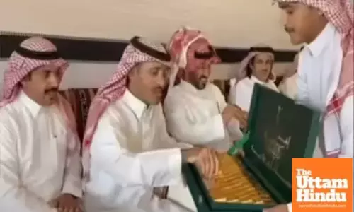 Viral claim busted: Do Saudi weddings really gift gold bricks?