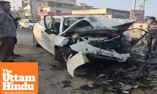 Tragic accident in Fazilka: car crashes into chowk after brake failure, 3 killed including two real brothers