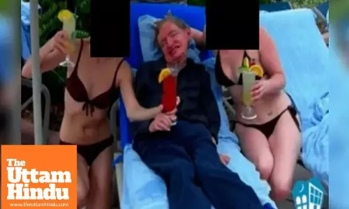 Stephen Hawking seen lying between two women in bikinis, new Epstein file photo sparks controversy