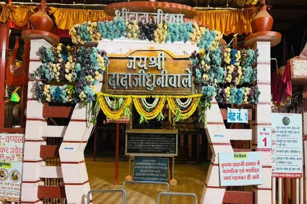 The miraculous shrine that defies the eclipse closure norms, remains open 24 hours, know more