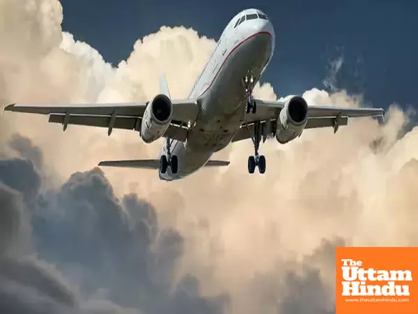 Mumbai-Dubai flight receives missile alert, passengers panicked, forced to take these steps Mumbai-Dubai flight receives missile alert, passengers panicked, forced to take these steps