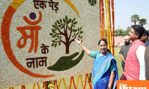 “Capital Fragrant with Flowers”: CM Rekha Gupta Inaugurates Flower Festival 2026