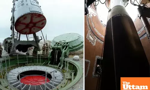 US tests Doomsday minuteman III missile capable of carrying nuclear warheads far more powerful than Hiroshima bomb