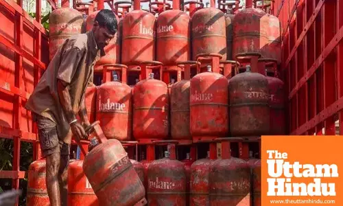 Government changes rules for LPG gas booking, now cylinder will be available after this many days
