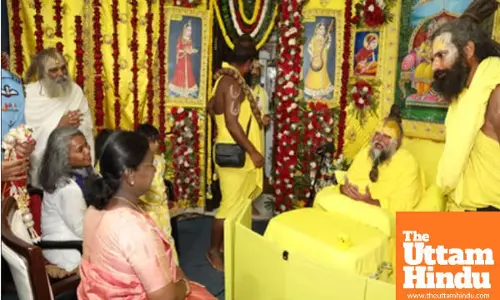 President Droupadi Murmu meets Sant Premanand Maharaj in Vrindavan, discusses spirituality and welfare