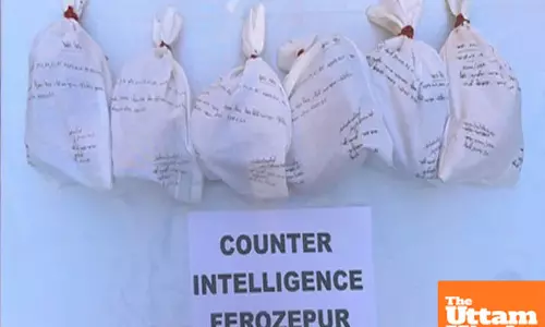 BSF thwarts Pakistans drug plot: Heroin worth crores seized on Punjab border