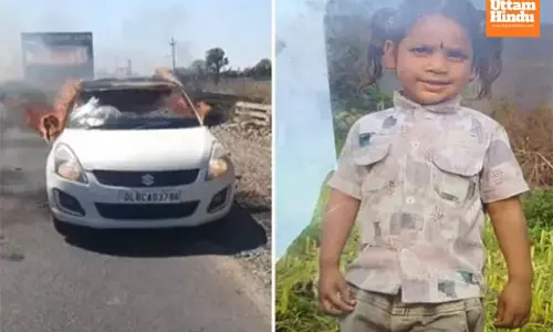 Car turns into funeral pyre, infant born after 8 years dies trapped inside, father watches helplessly