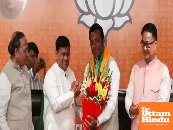 Leander Paes joins BJP, sets sights on Bengal elections, rooks political boat Leander Paes joins BJP, sets sights on Bengal elections, rooks political boat