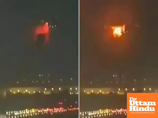 Major accident averted: Flight engine catches fire during takeoff, sparks seen in the sky, watch VIDEO Major accident averted: Flight engine catches fire during takeoff, sparks seen in the sky, watch VIDEO