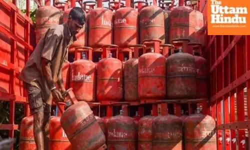 No LPG crisis, centre warns states against panic and misinformation