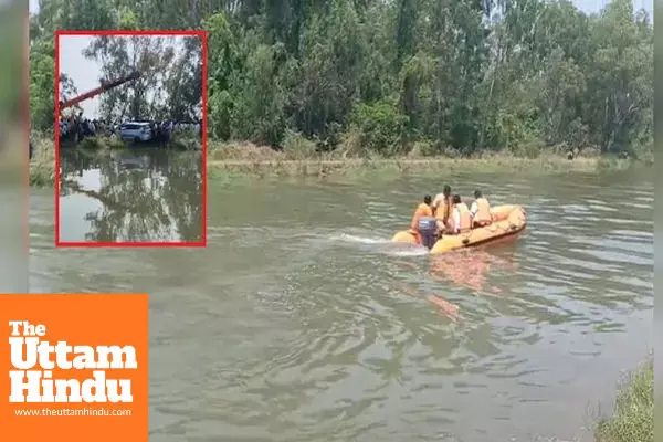 A momentary nap turns fatal, speeding car plunges into canal; three Mumbai residents dead A momentary nap turns fatal, speeding car plunges into canal; three Mumbai residents dead