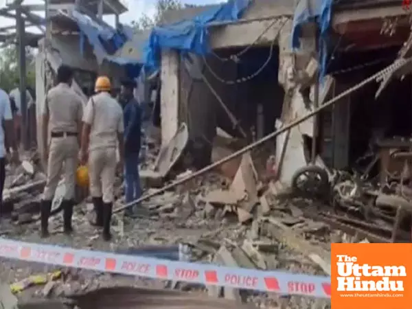 Deadly blast: Nitrogen gas warehouse explosion in Selvas kills 4, injures many Deadly blast: Nitrogen gas warehouse explosion in Selvas kills 4, injures many