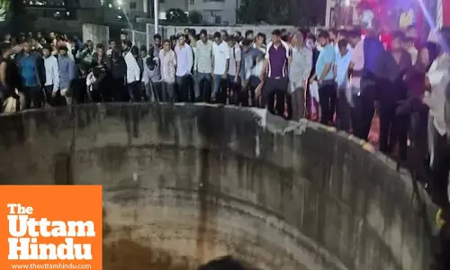 Tragic accident: car falls into well after driver loses control, 9 of a family including 6 children dead