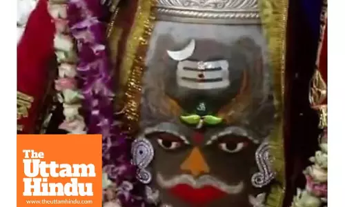 Jai Shri Mahakal chants echo in Ujjain, divine adornment of Baba witnessed