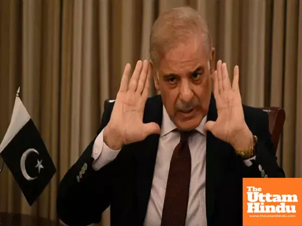 Pakistan slashes energy use: Markets to close by 8 PM amidst soaring fuel prices Pakistan slashes energy use: Markets to close by 8 PM amidst soaring fuel prices