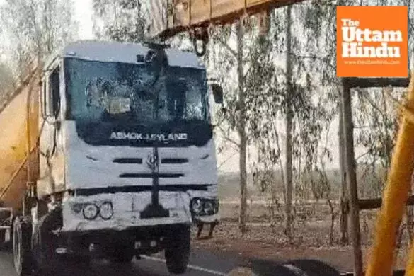 Tragic road accident claims five lives as container rams into pedestrians Tragic road accident claims five lives as container rams into pedestrians