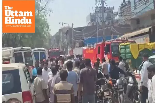 House collapses after cylinder blast in Delhis Mukundpur, six people rescued from debris